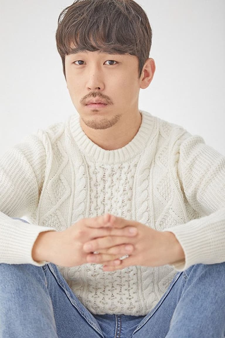Actor Choi Hee-do