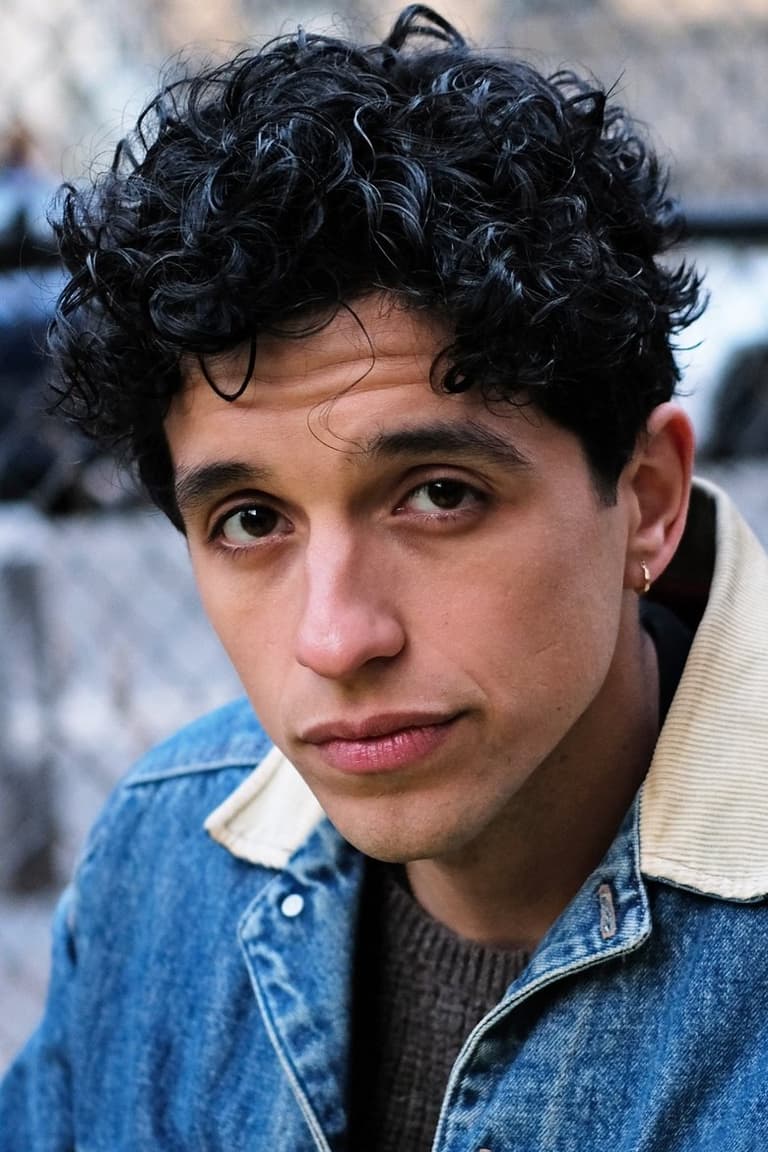 Actor Sebastian Chacon