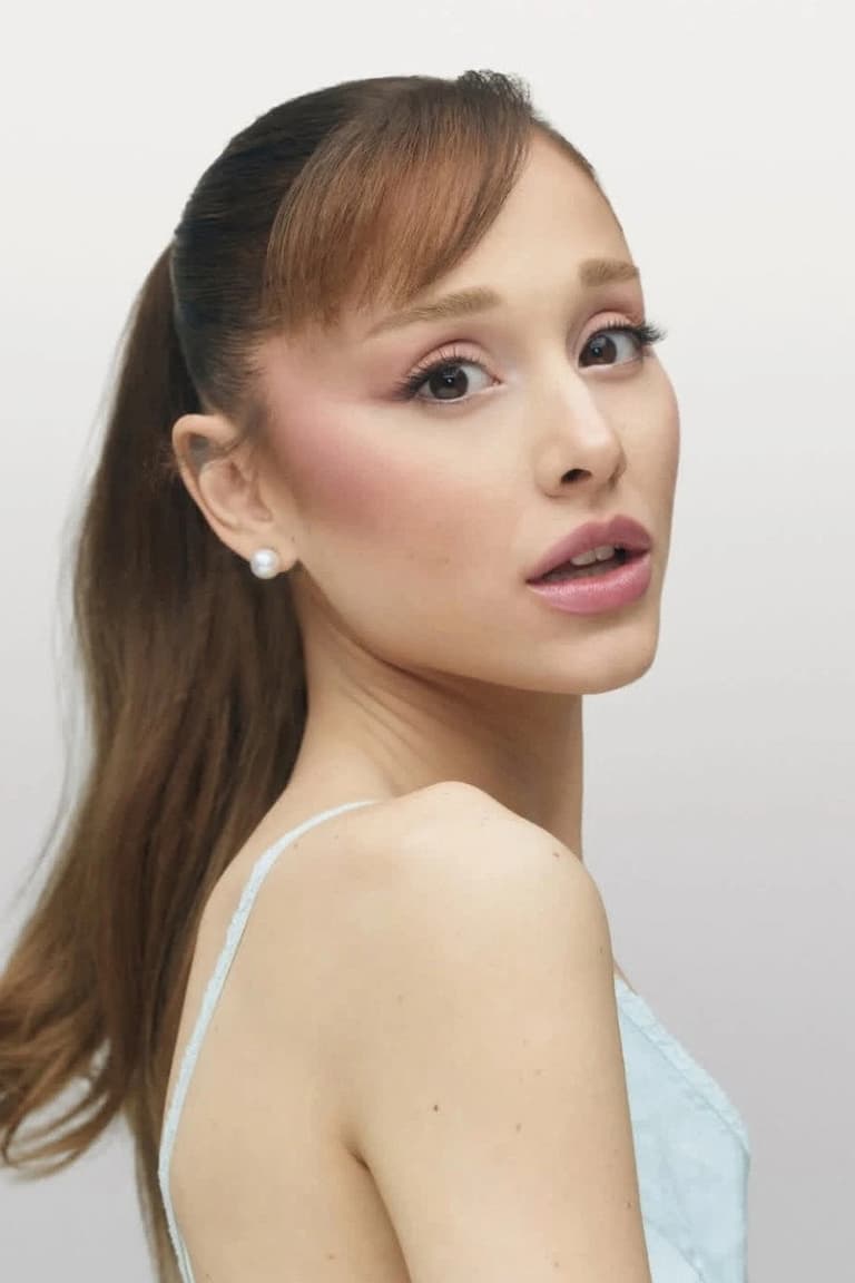 Actor Ariana Grande
