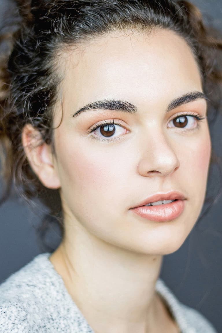 Actor Silvia Naval