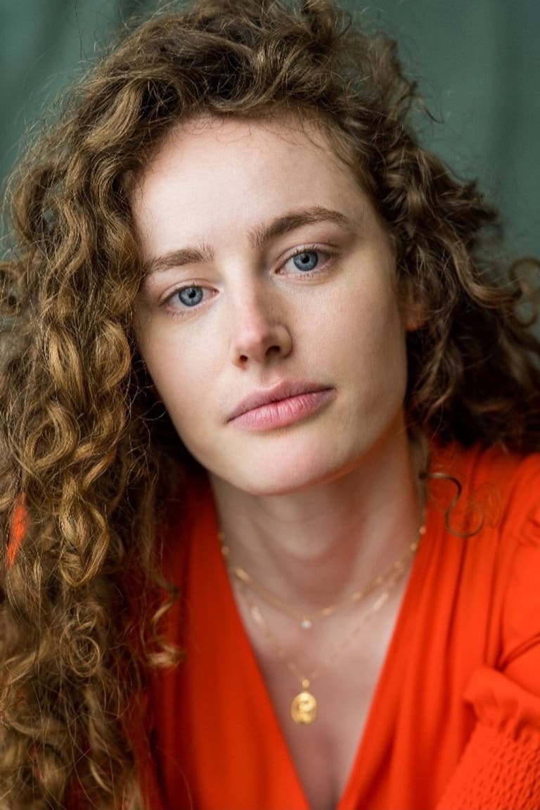 Actor Dolores Devaujany