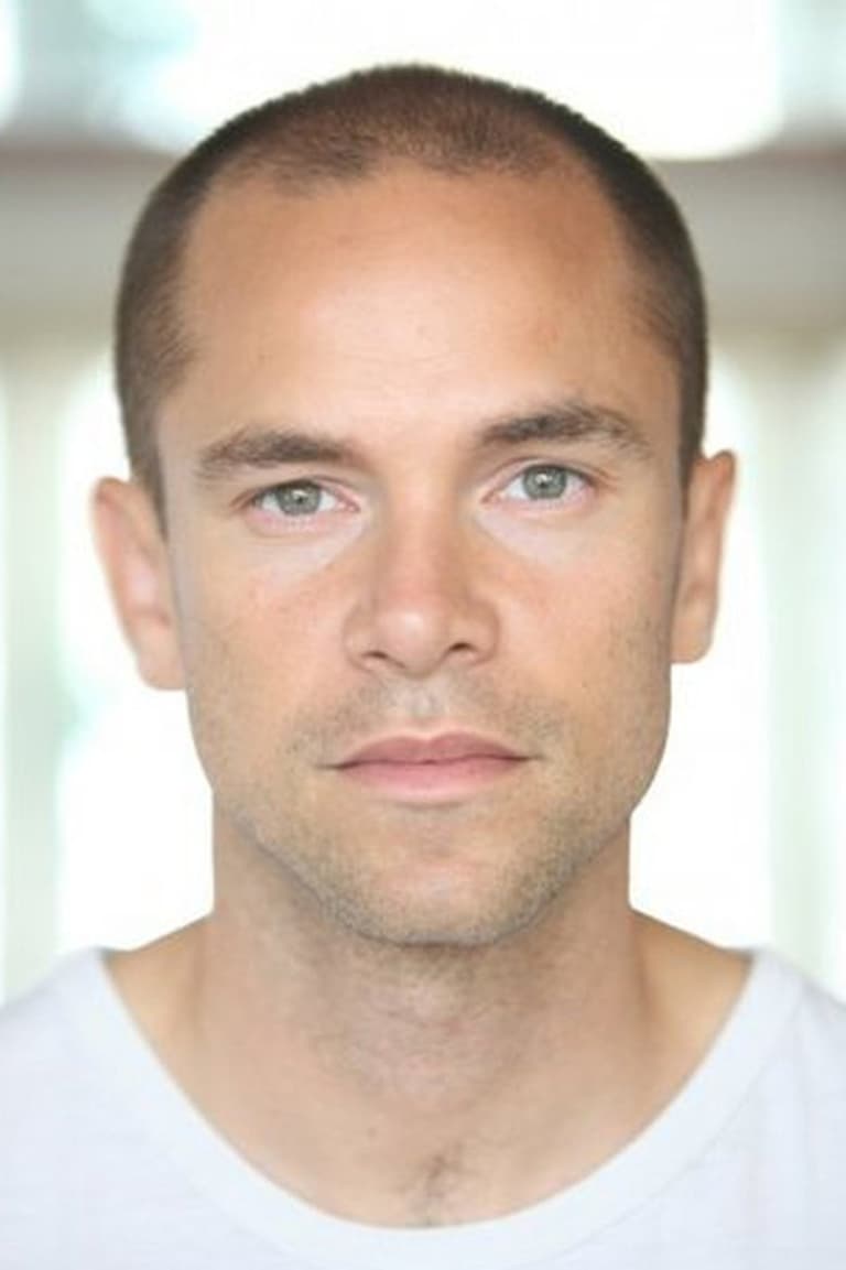 Actor Peter Youngblood Hills