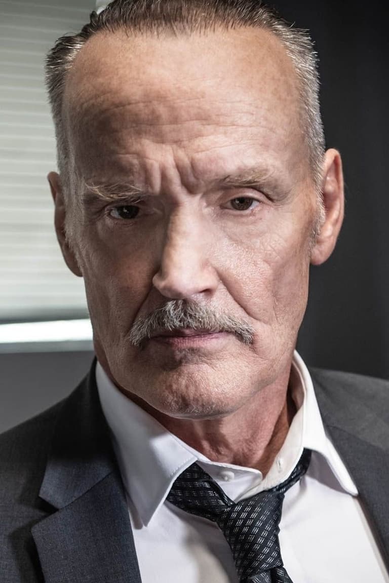 Actor Michael Bowen