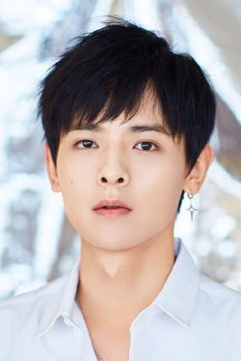 Actor Bai Shu