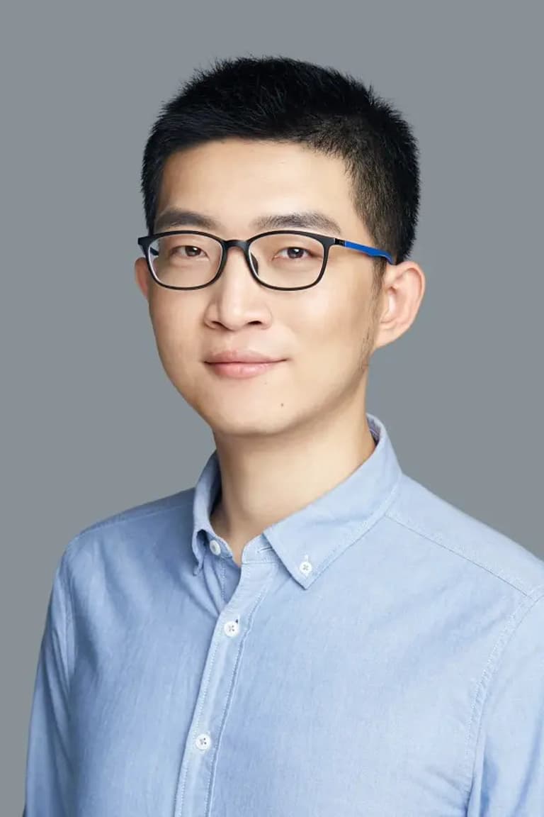 Actor Yan Hao