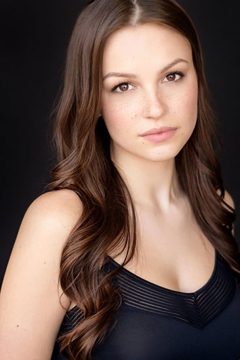 Actor Kayla Wallace