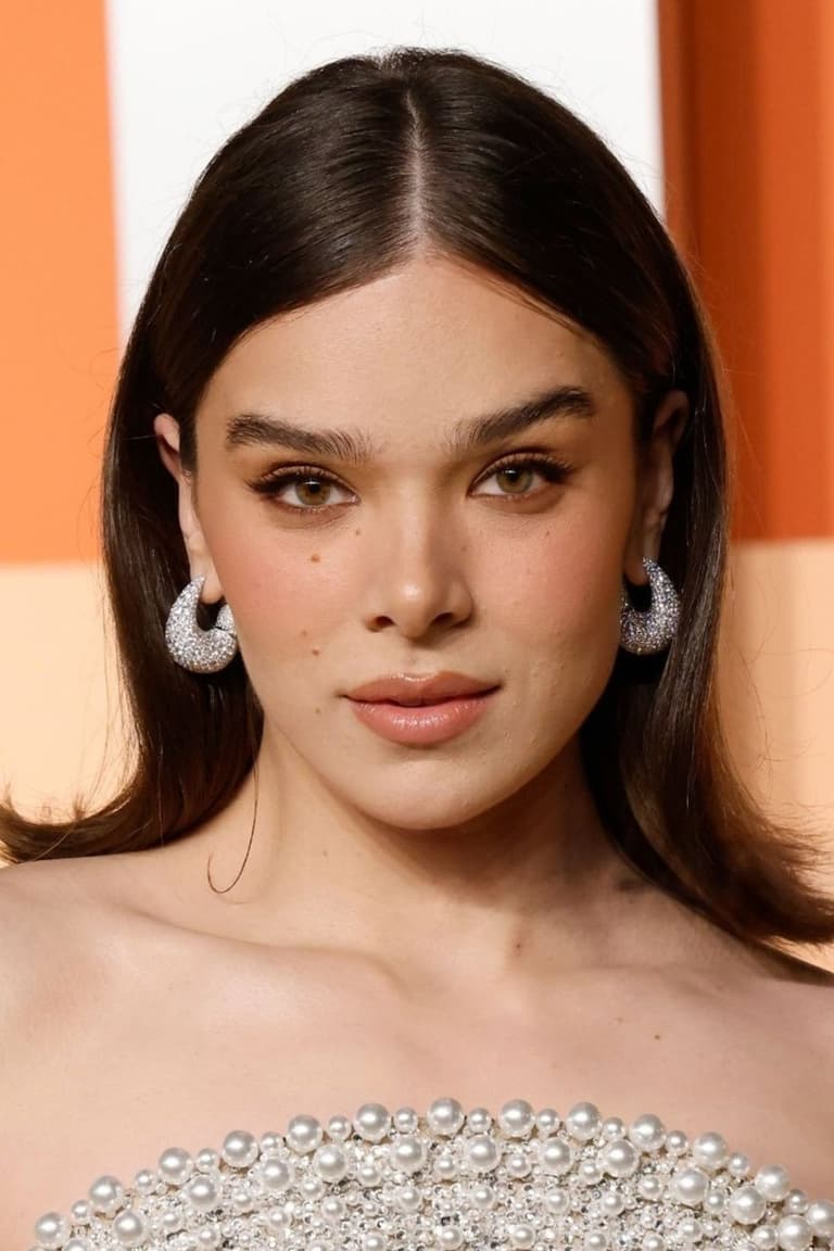 Actor Hailee Steinfeld