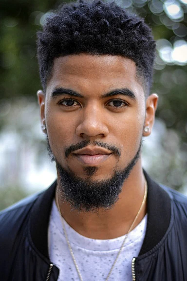 Actor Julian Horton
