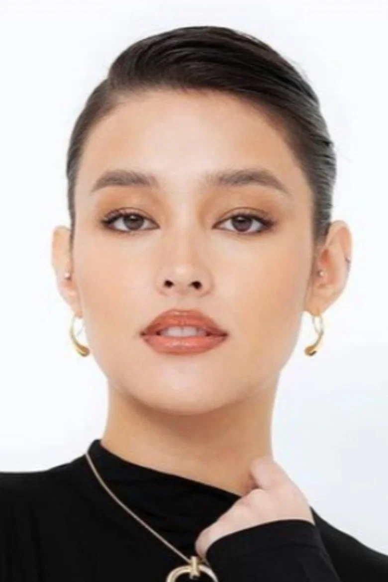 Actor Liza Soberano