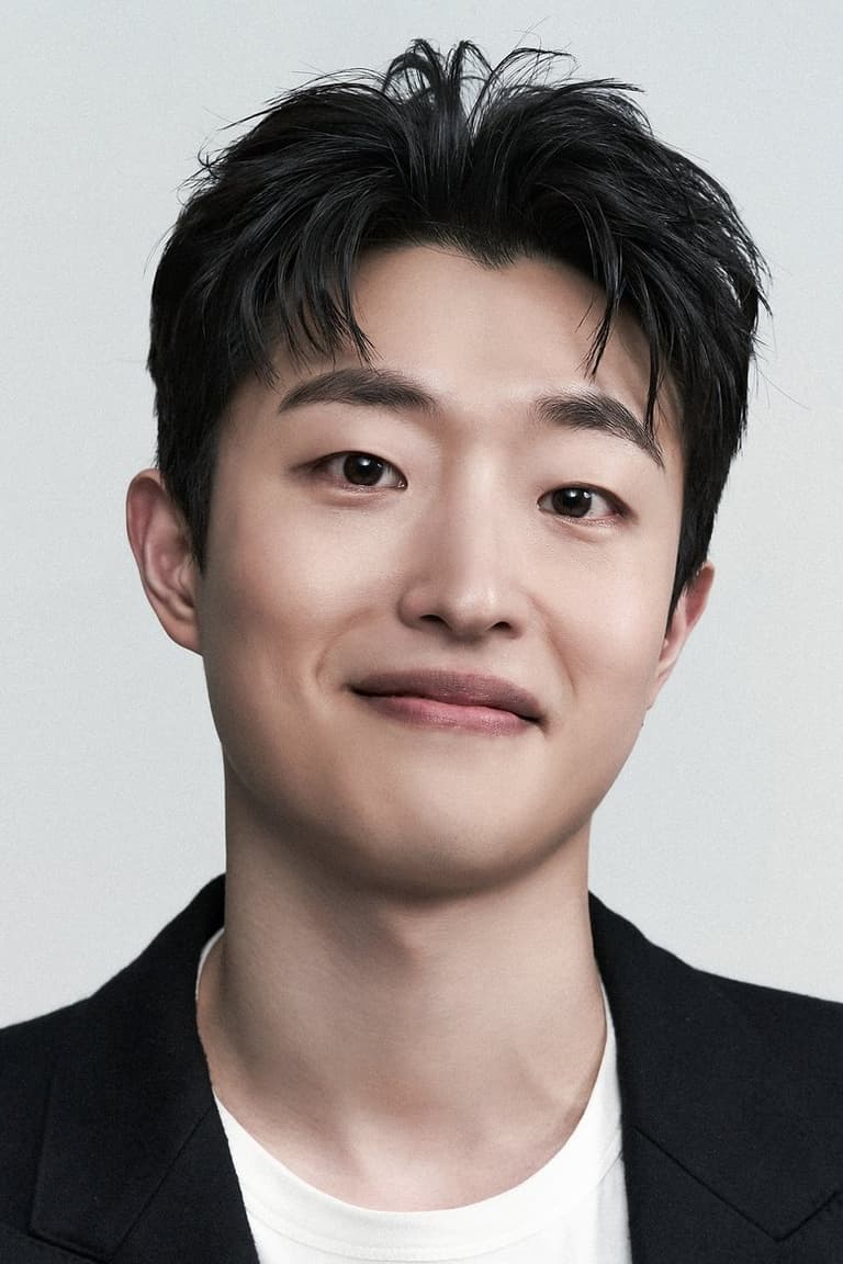 Actor Ryu Hae-jun