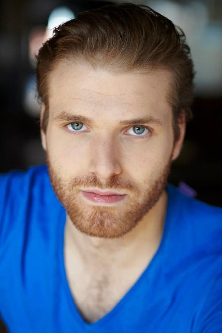 Actor Lucas Chartier-Dessert