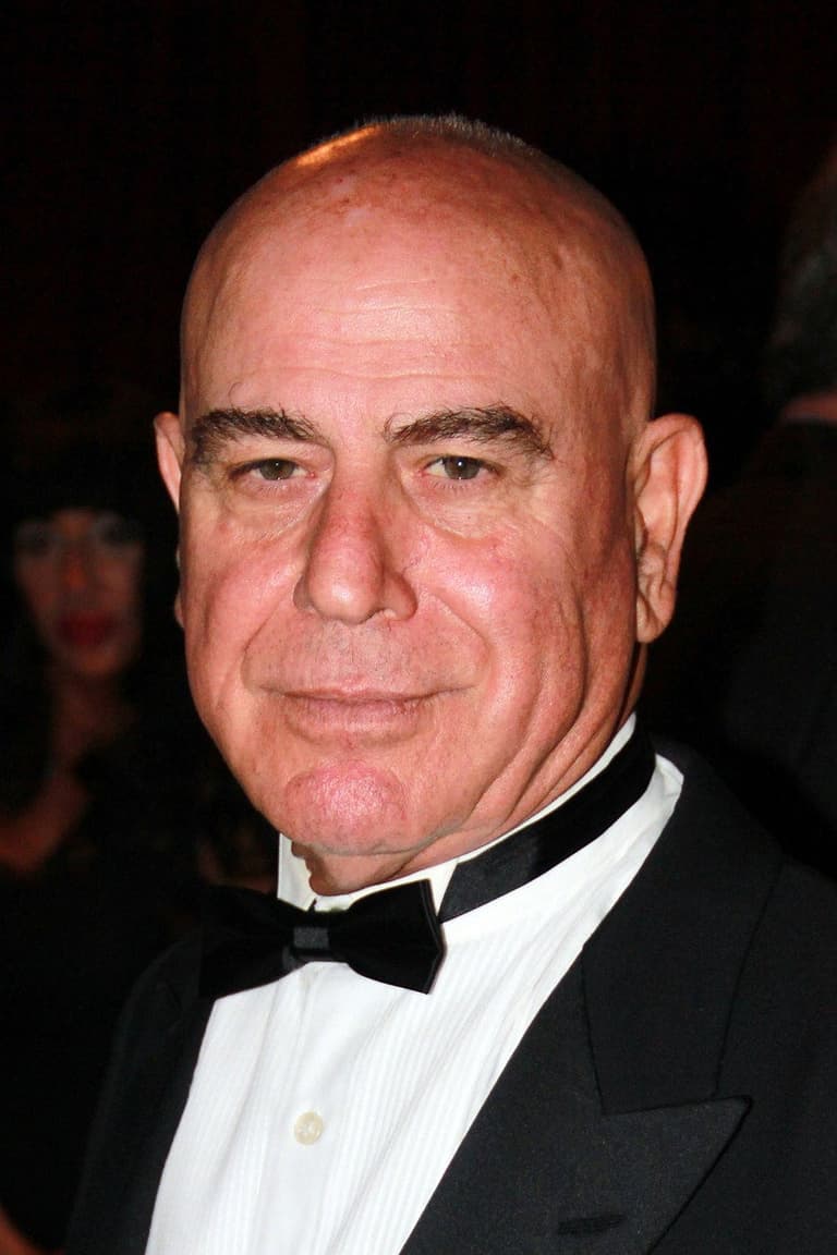 Actor Aharon Ipalé