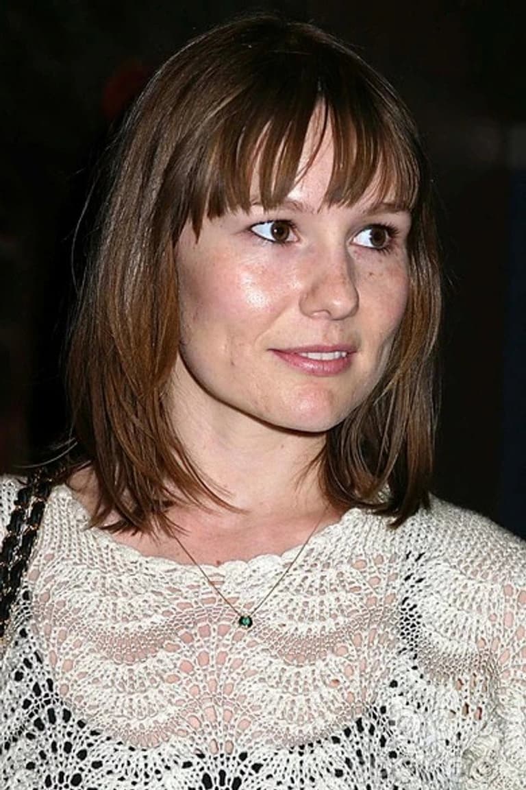 Actor Liz Stauber