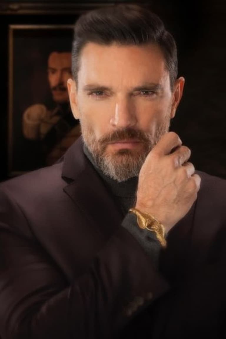 Actor Julián Gil