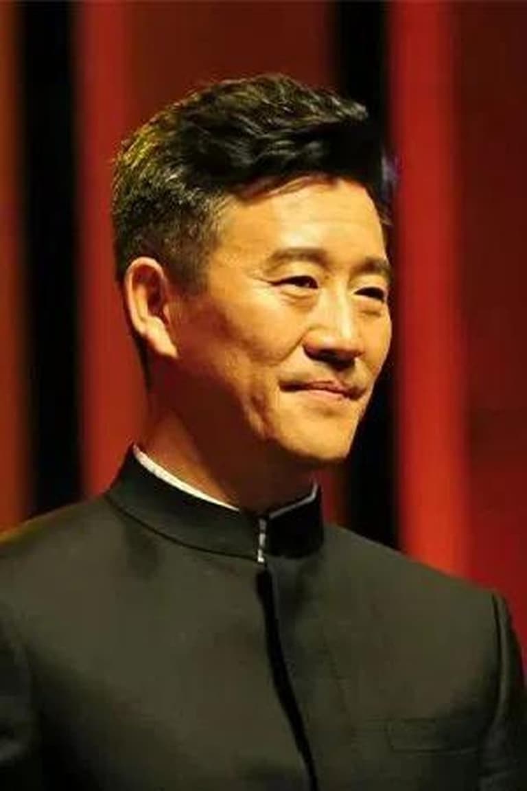 Actor Hou Yansong