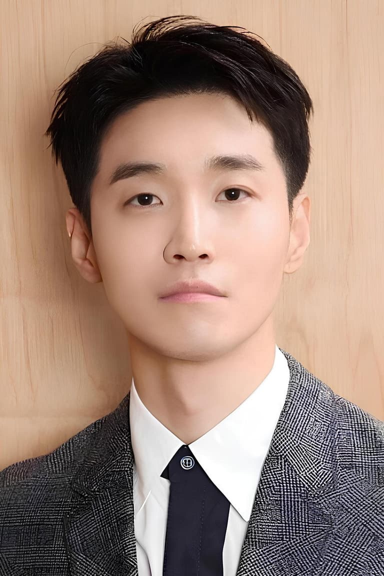 Actor 장인섭
