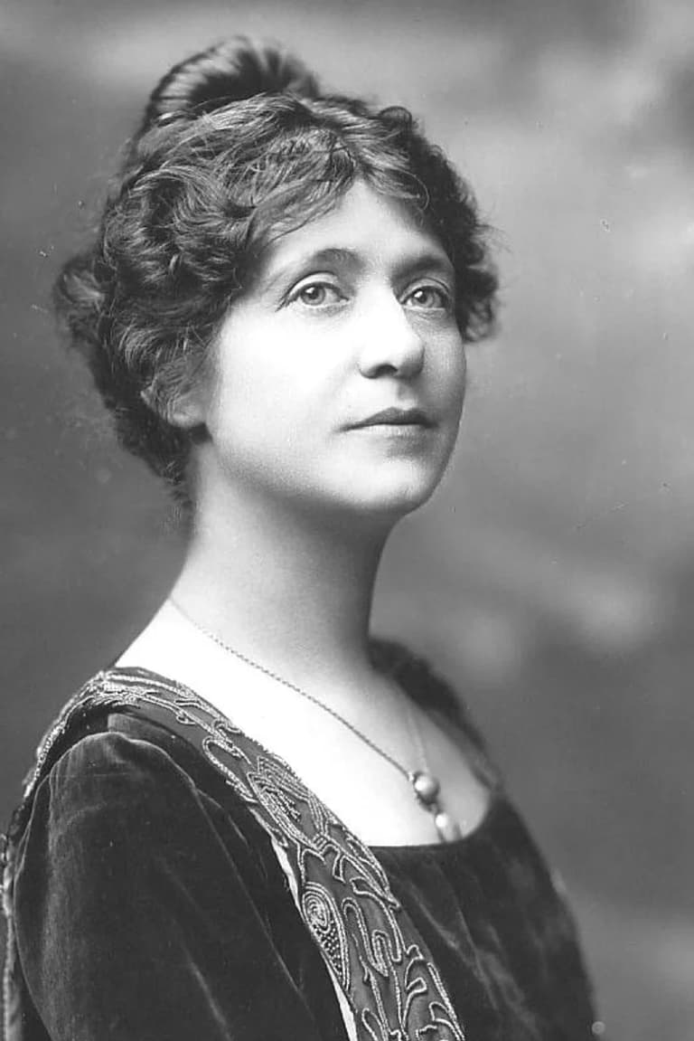 Actor Emma Dunn