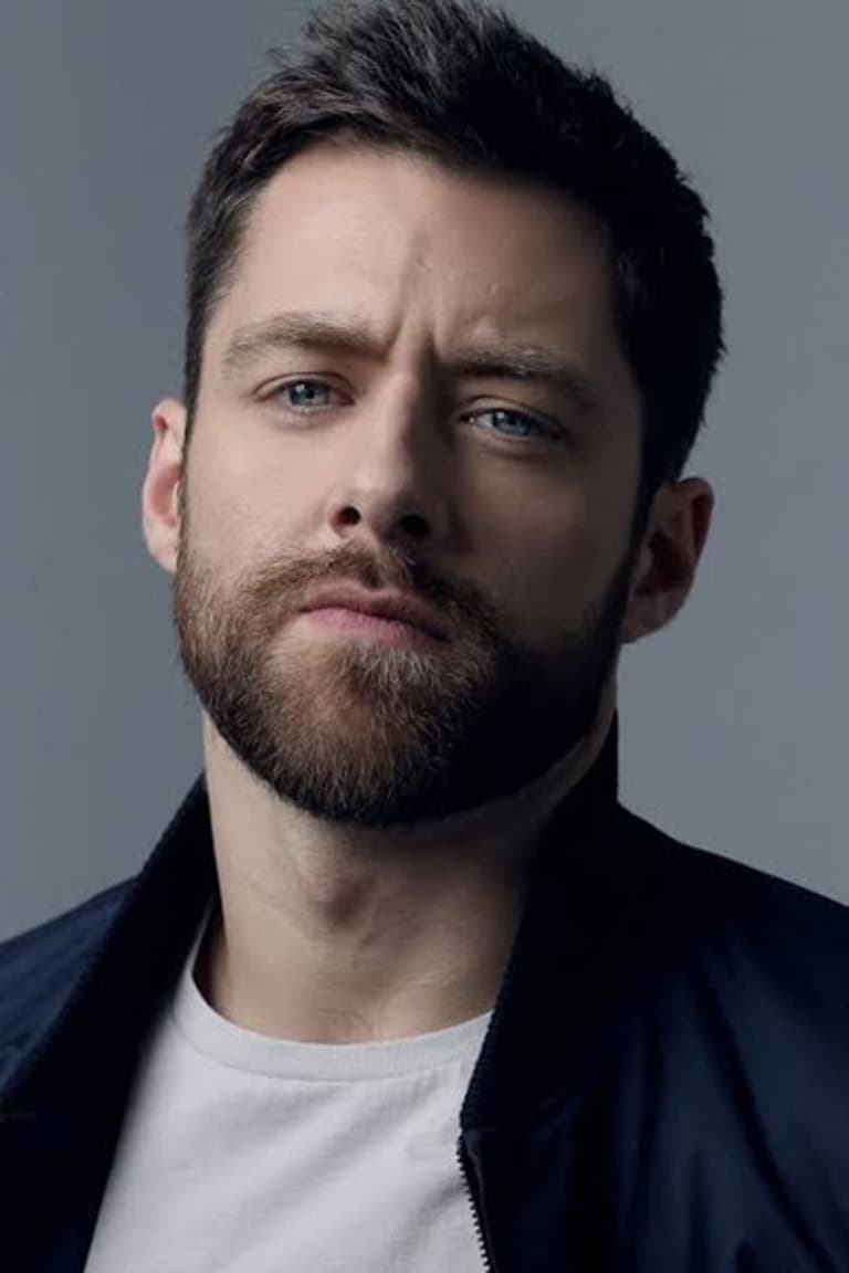Actor Richard Rankin