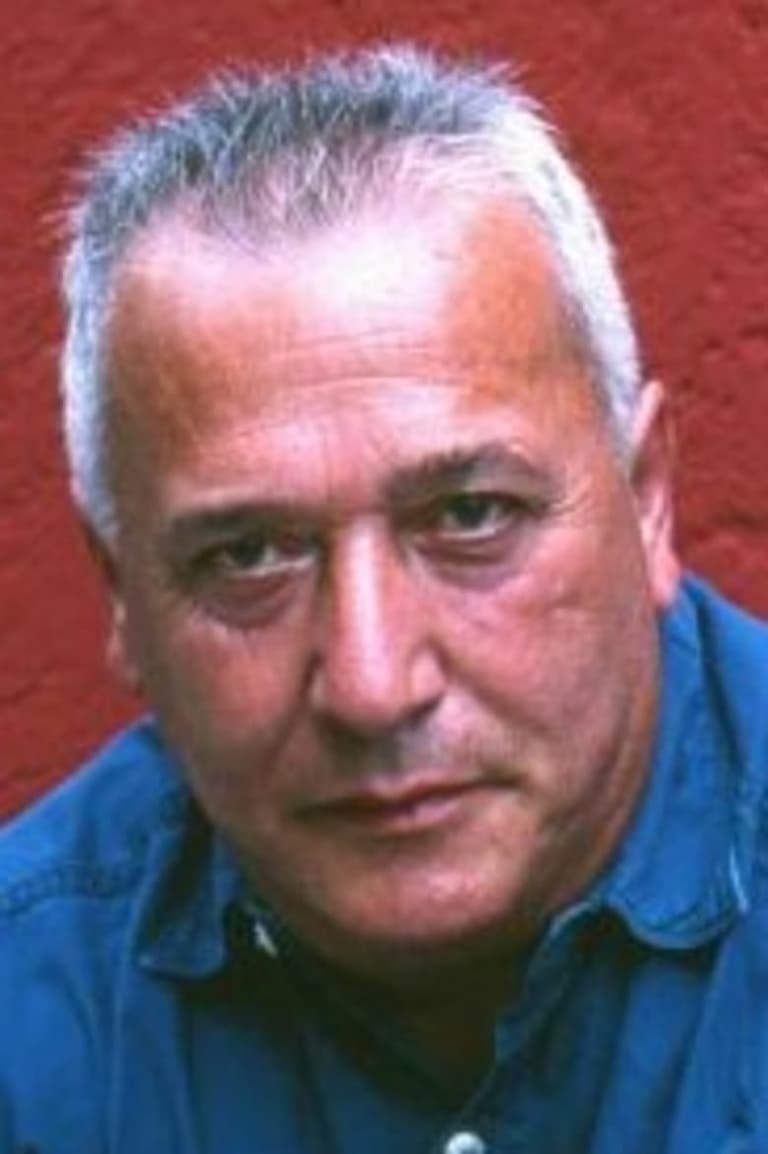 Actor Alfonso Santagata