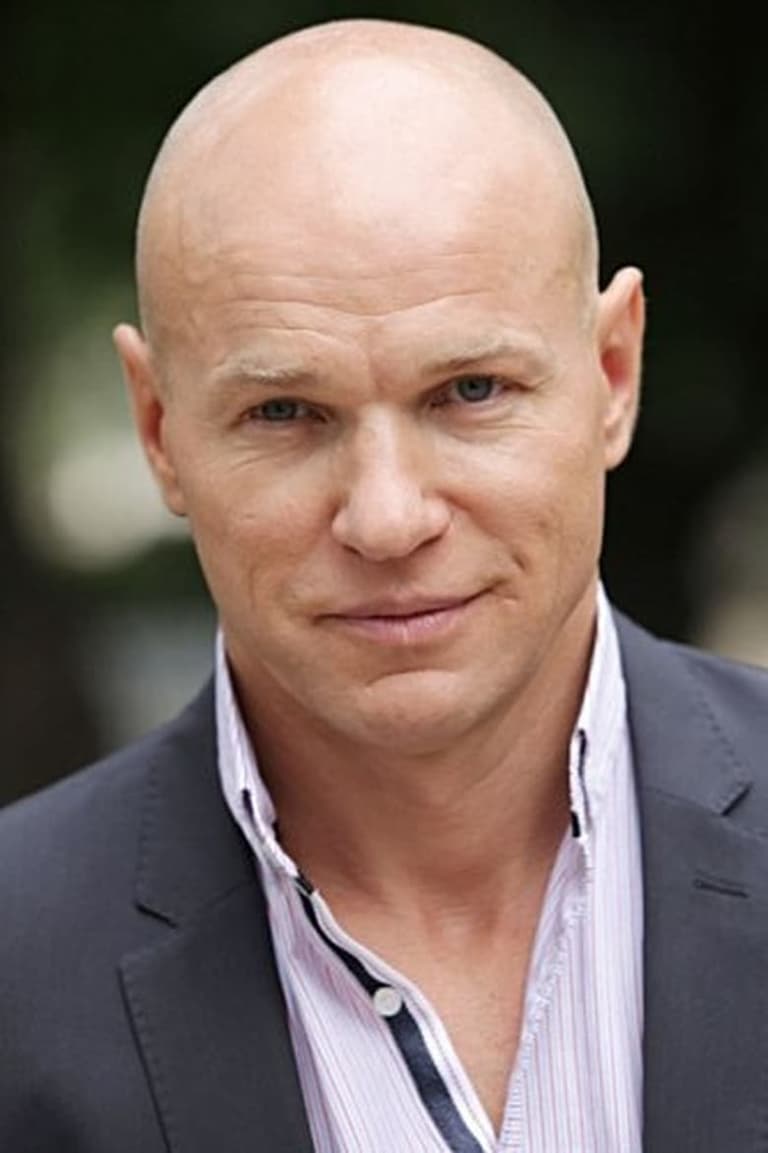 Actor Evgeniy Atarik