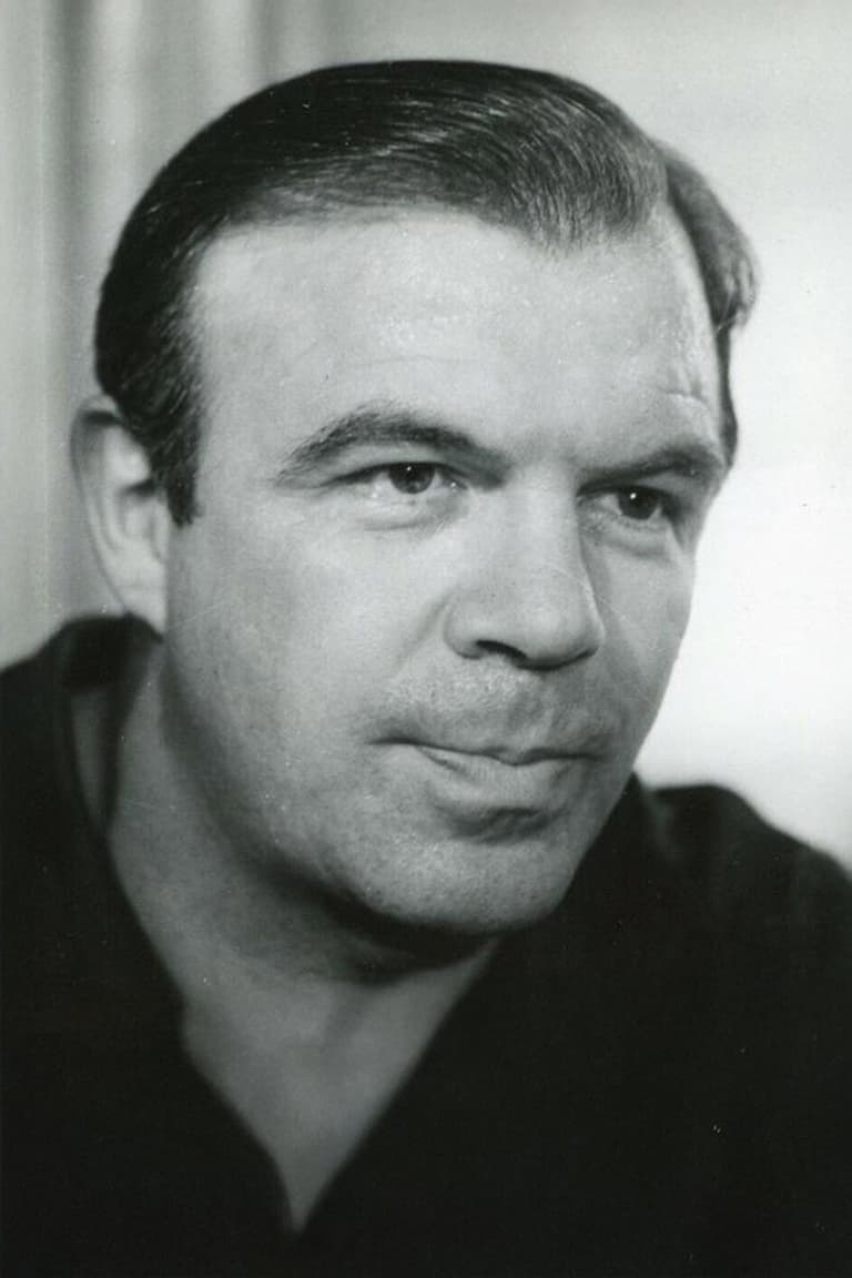Actor Jess Hahn