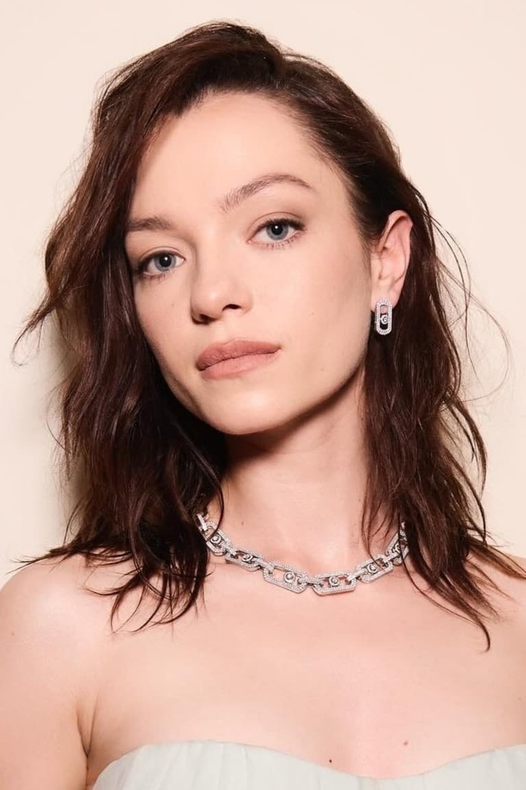 Actor Esmé Creed-Miles