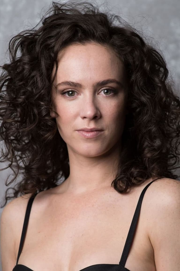 Actor Amy Manson