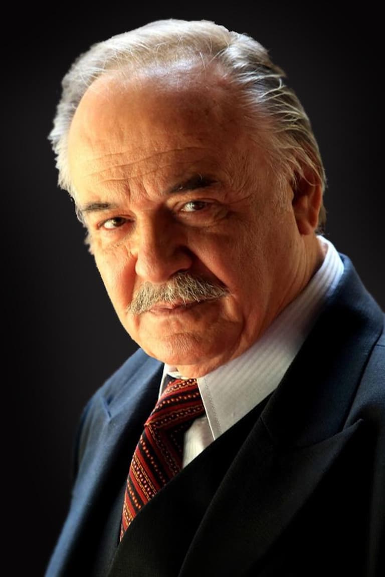 Actor Çetin Tekindor