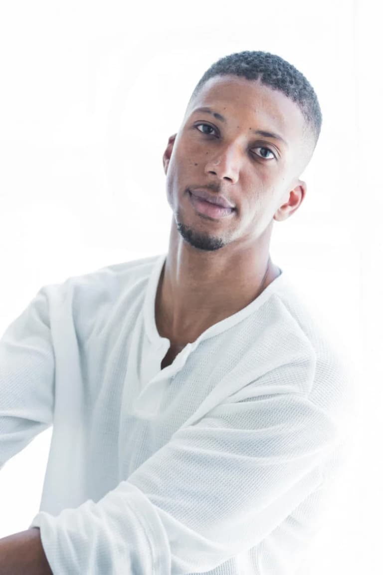 Actor Alpha Miknas