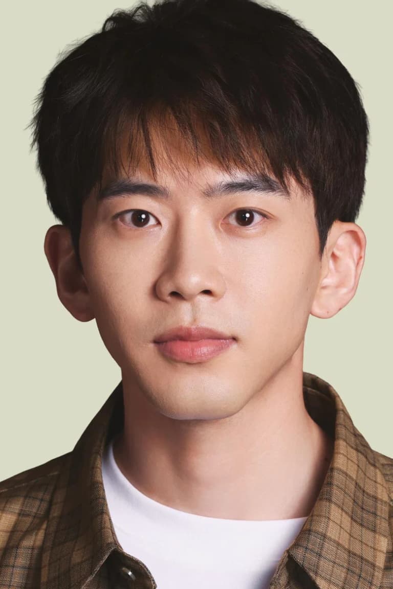 Actor 费启鸣