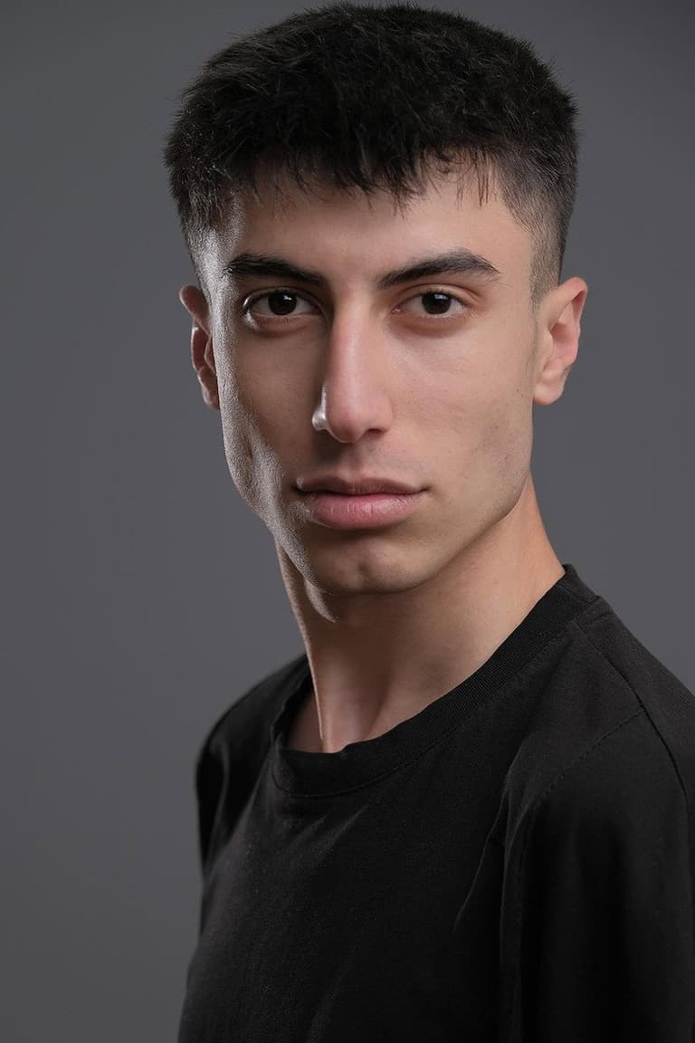Actor Ahmetcan Özer