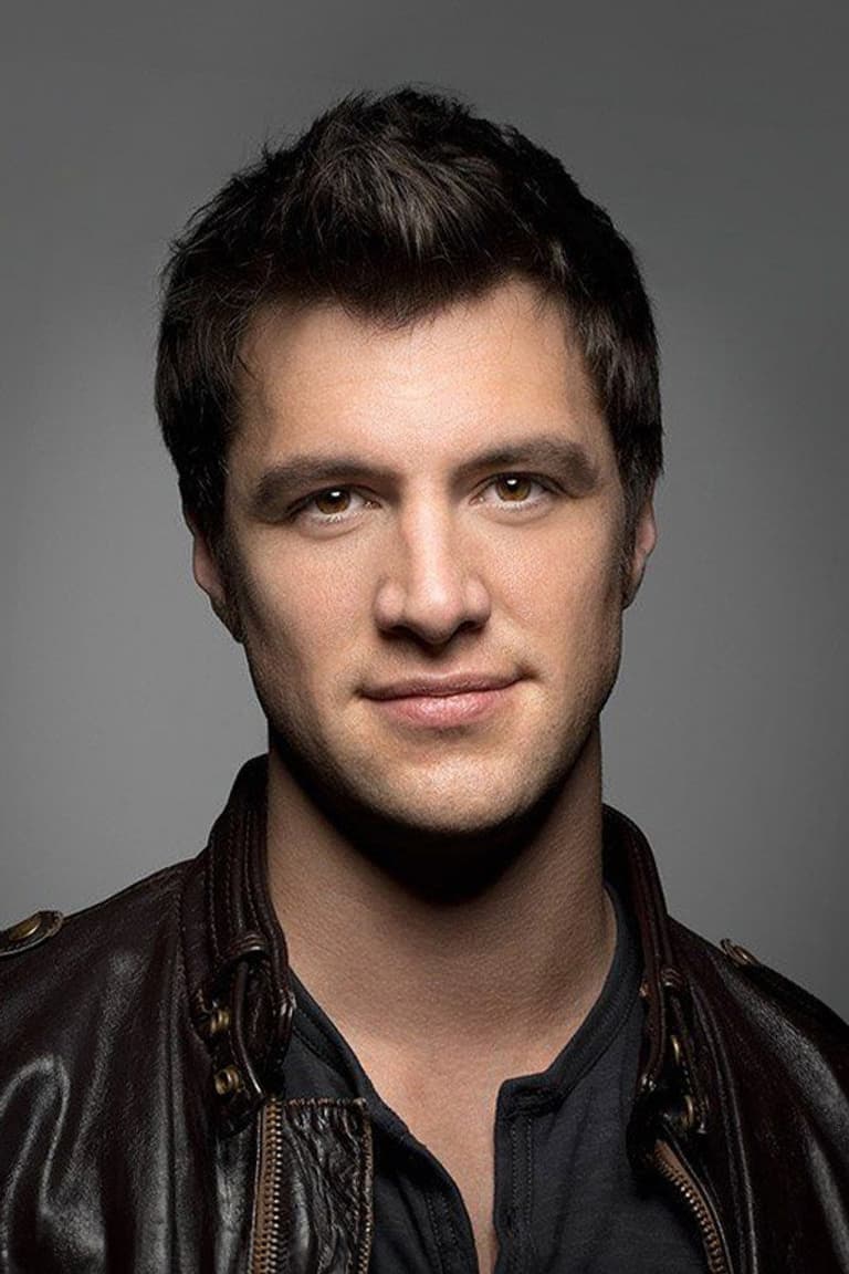 Actor Shane McRae