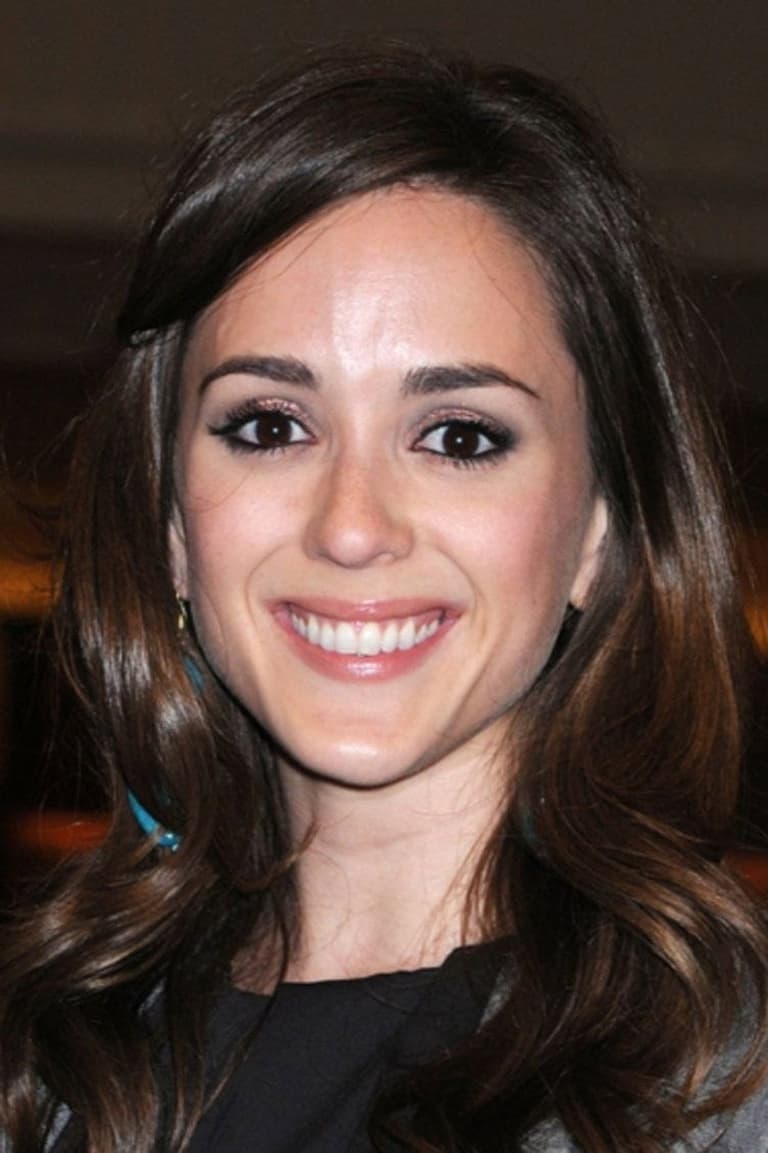 Actor Christina Bennett Lind