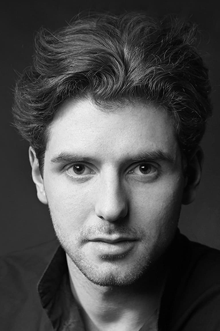 Actor Павло Текучев
