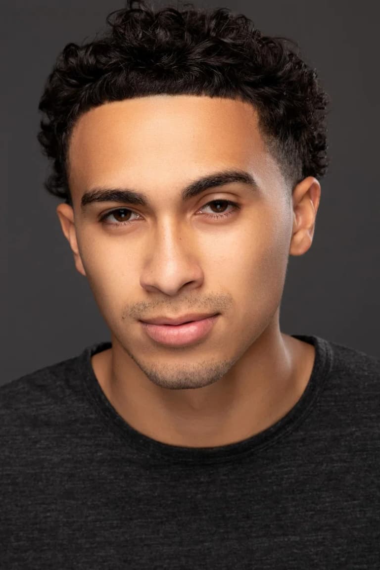 Actor Xavier Smalls