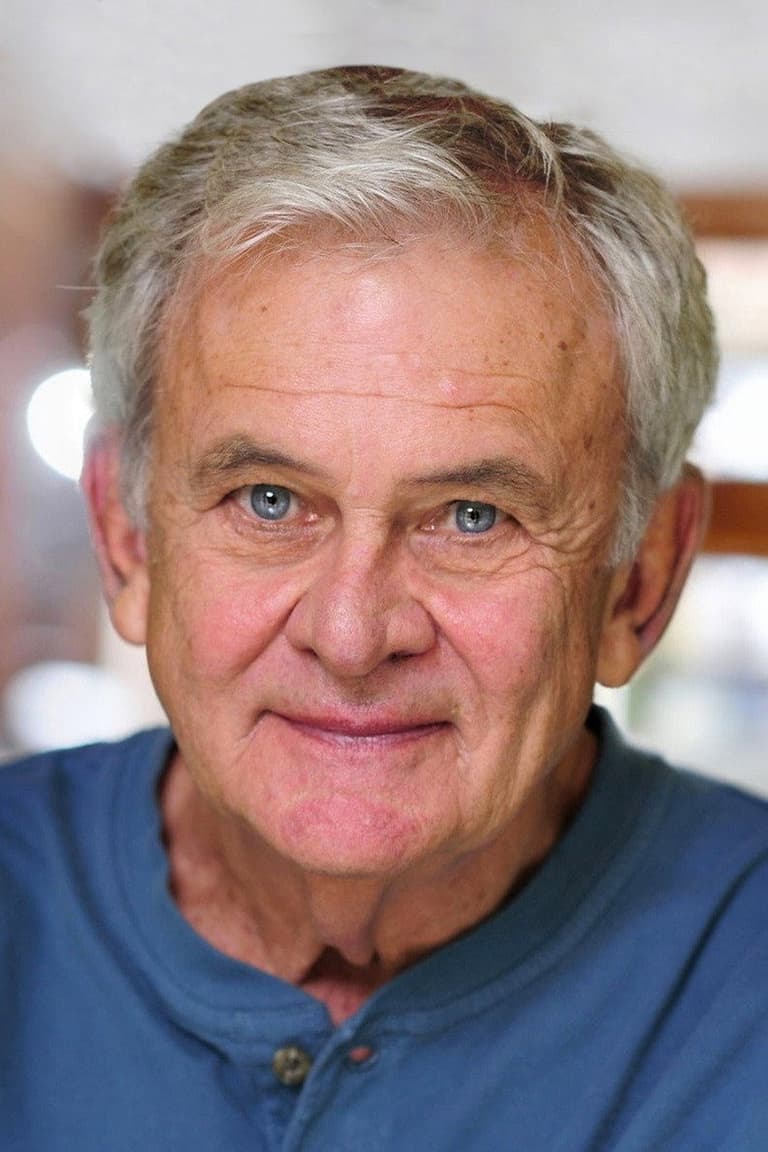 Actor Holmes Osborne