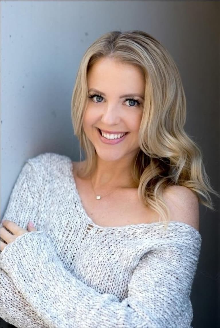 Actor Chelan Simmons