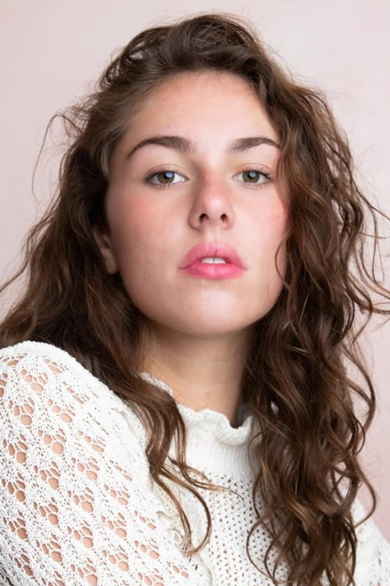 Actor Eloise Webb