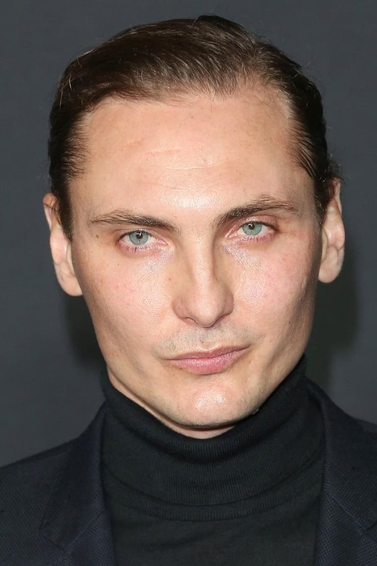 Actor Eamon Farren