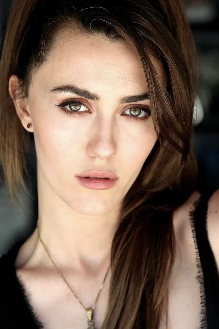 Actor Madeline Zima