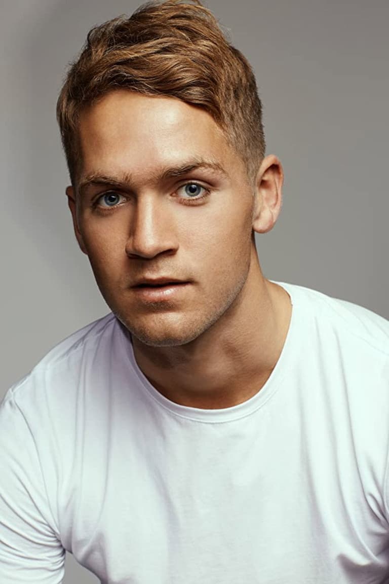 Actor George Pullar