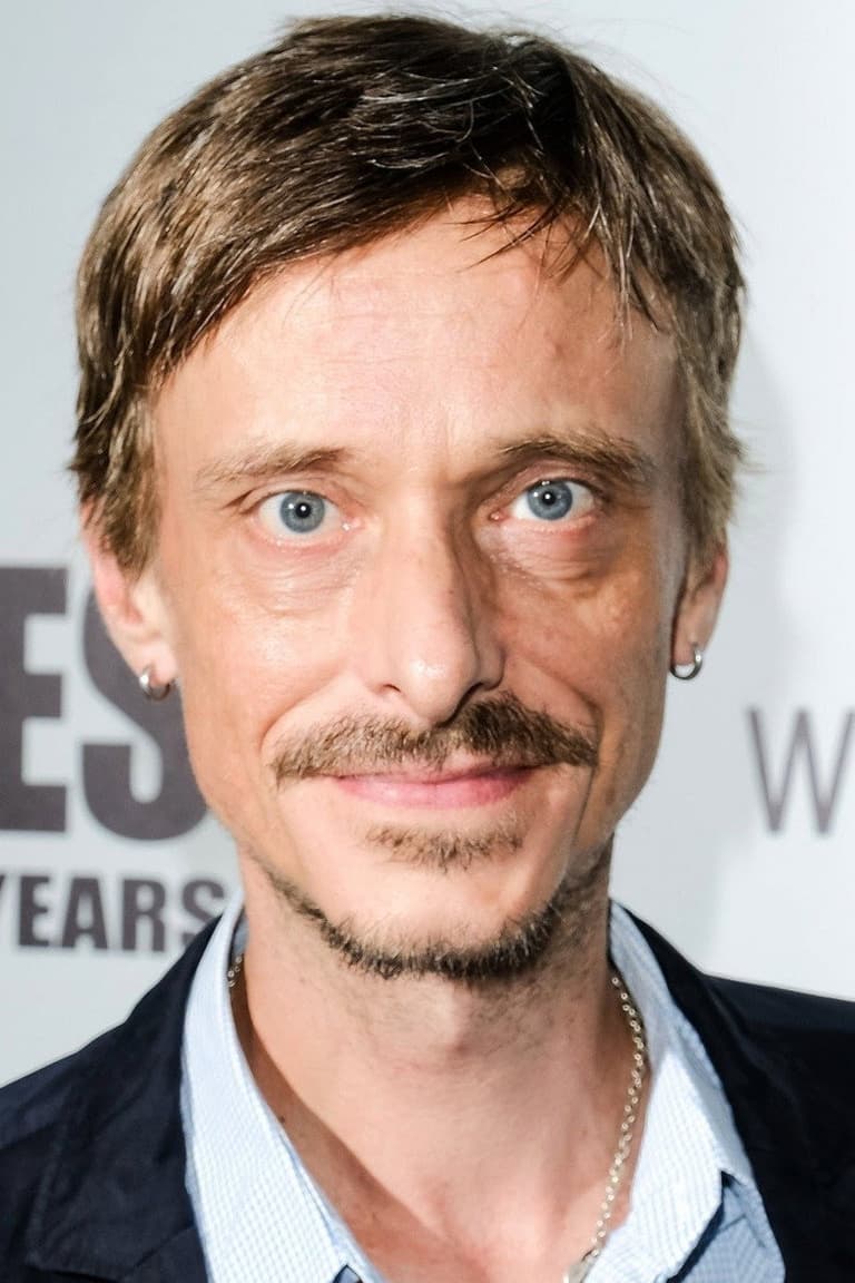 Actor Mackenzie Crook