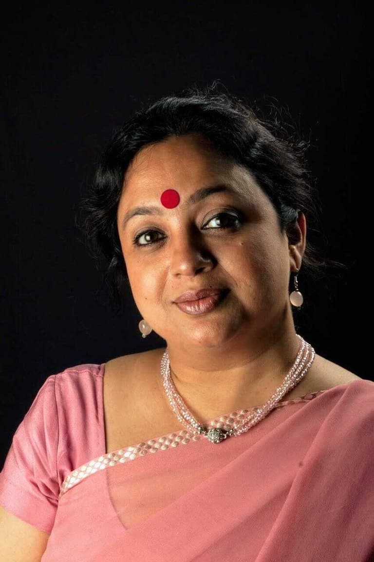 Actor Anjuman Saxena