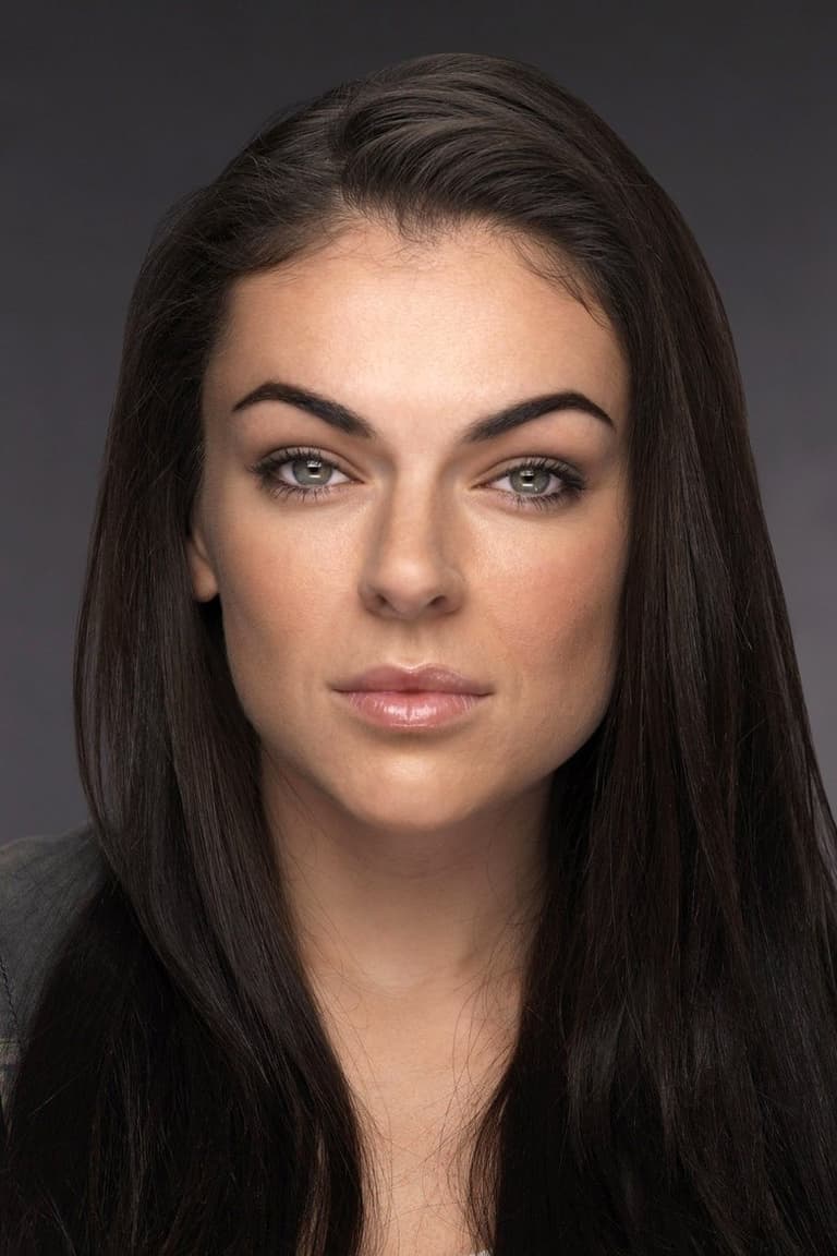 Actor Serinda Swan