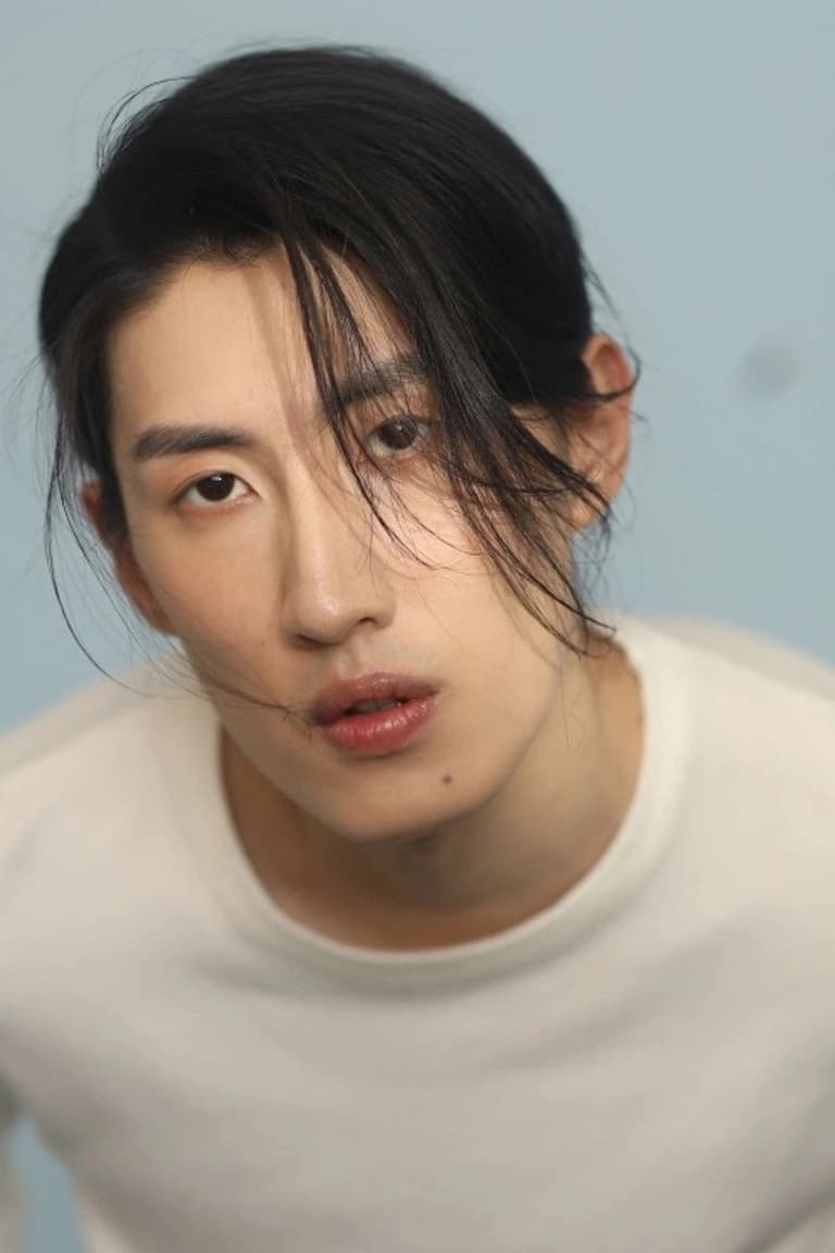 Actor 苗若芃