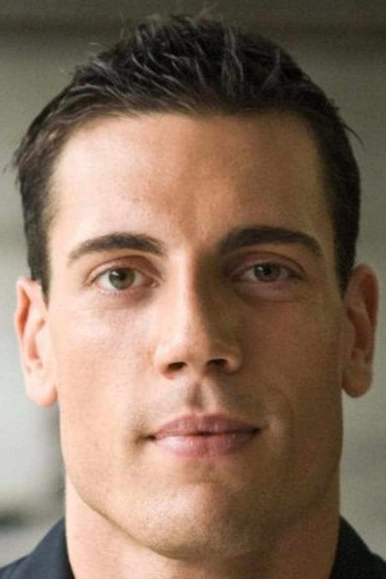 Actor Revard Dufresne