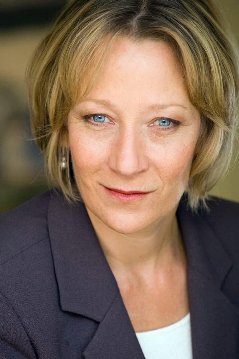 Actor Lily Knight