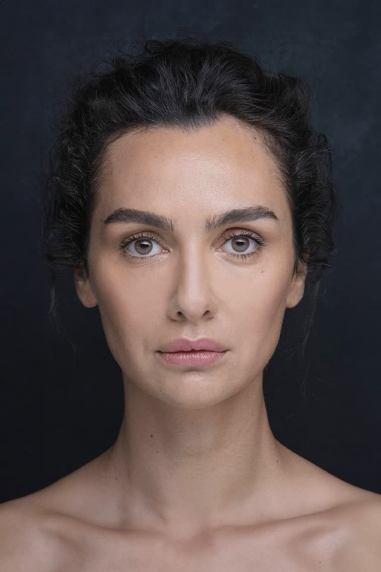 Actor Birce Akalay