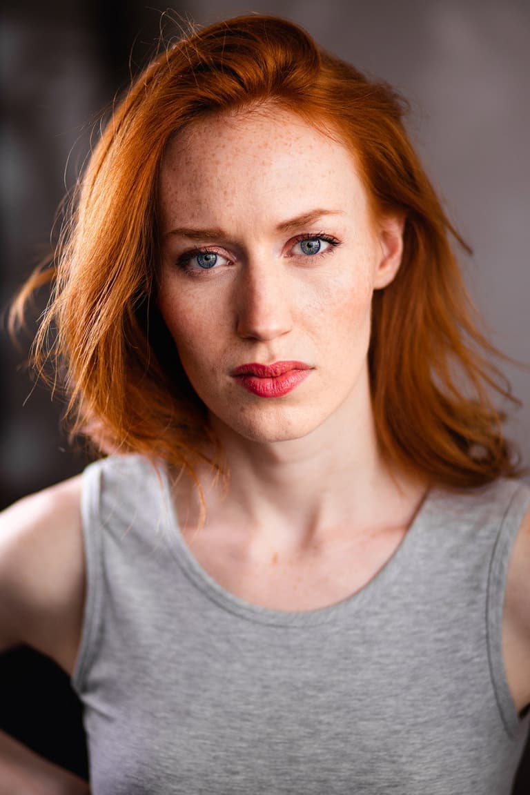 Actor Kira Guloien