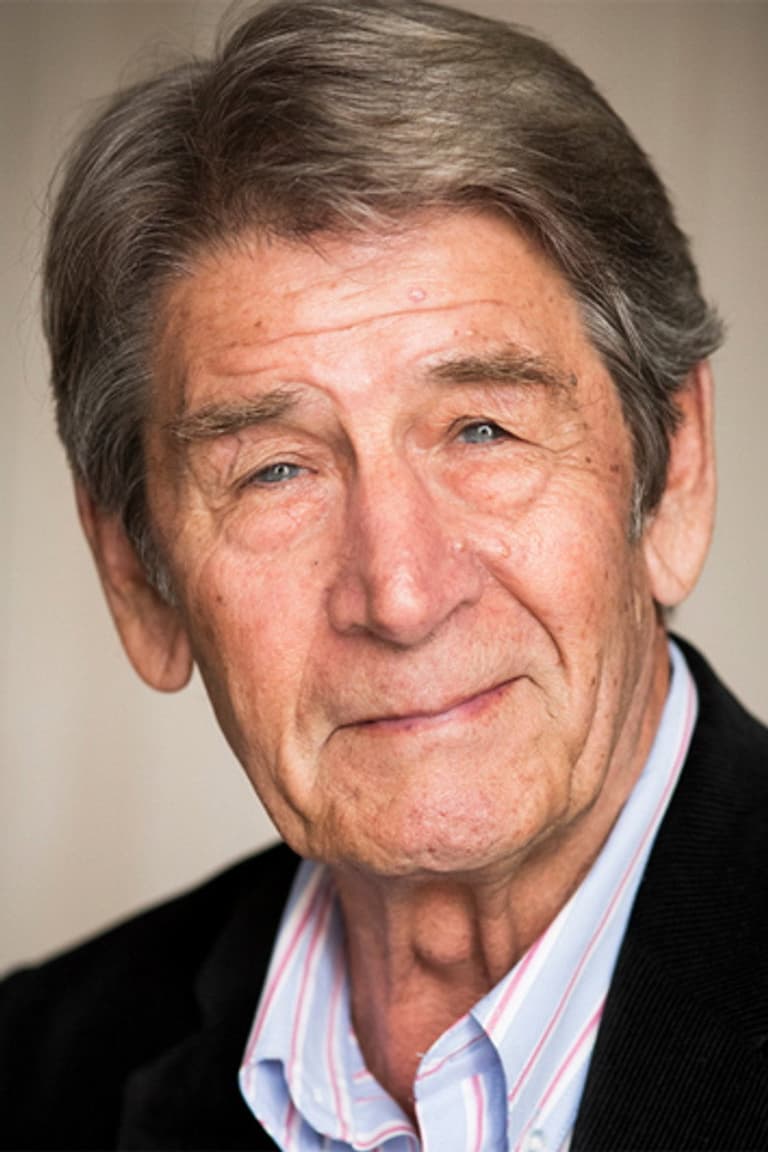 Actor Ken Blackburn